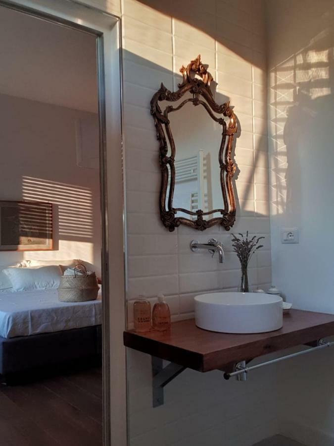 Gli Amici Di Carla Hotel Специя Екстериор снимка